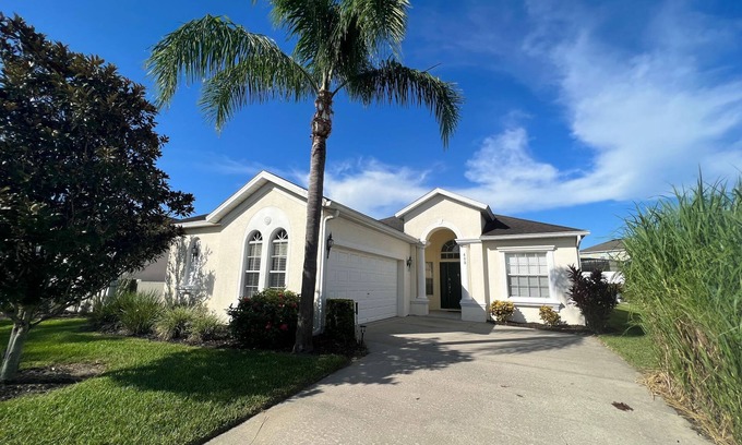 Calabay Parc House | Cozy Pool Home near Restaurants in Davenport
