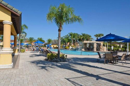 West Kissimmee House | Dog Friendly Townhome W Splashpool-3202Pp
