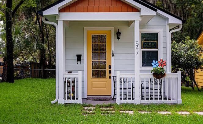 Lake Davis - Greenwood House | Downtown Tiny Life - Experience Tiny Living!