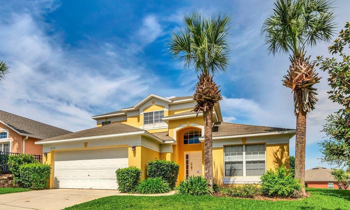 West Kissimmee Villa | Emerald Resort 5 Bedroom 3 Bathroom Villa