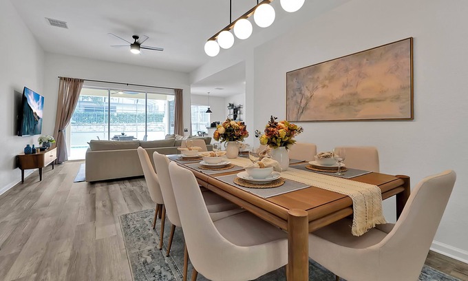 Windsor Hills House | Fall Special! Free Pool Heat + Game Room + Themed Bedrooms – Minutes to Disney