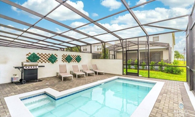 Four Corners House | Family Fun, Lazy River, Pool, Disney 15 min away