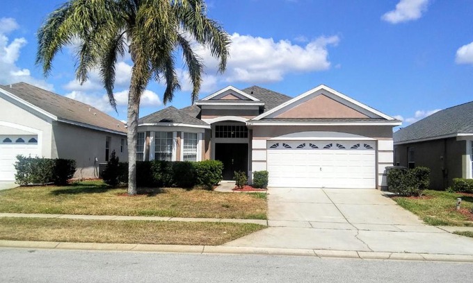 West Kissimmee House | Formosa Garden Pool Home