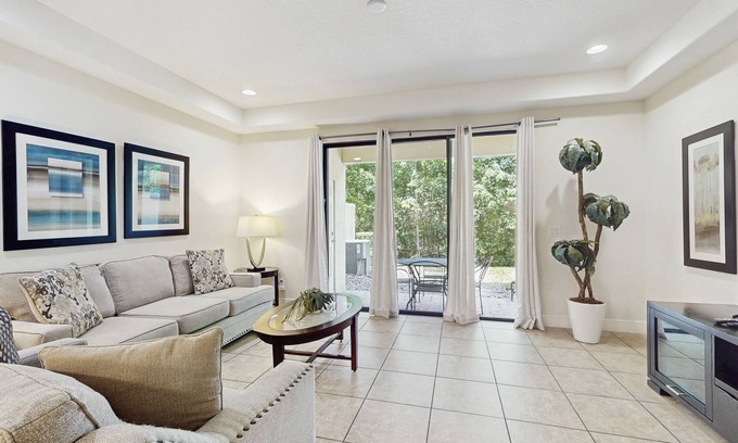 Four Corners House | Gorgeous Snowbird-friendly home with pool, hot tub, & gym - close to theme parks