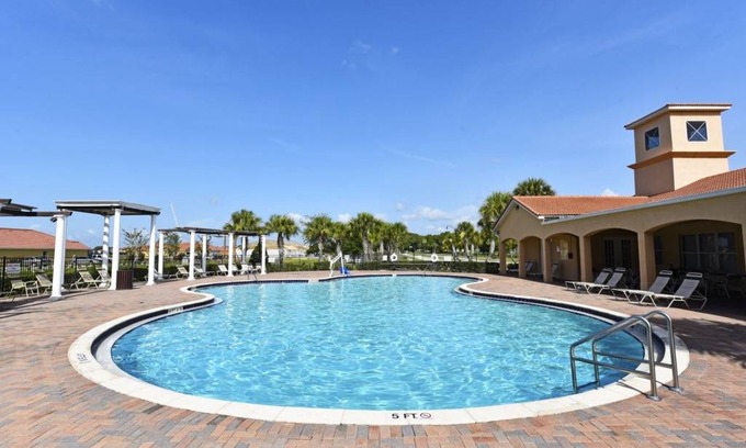 Buena Ventura Lakes House | House ∙ 4 bedrooms ∙ 8 guests