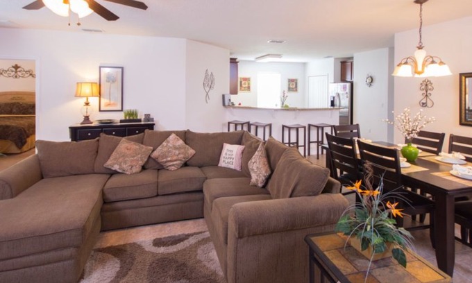 Cypress Pointe House | IPG CPB1097* - Davenport