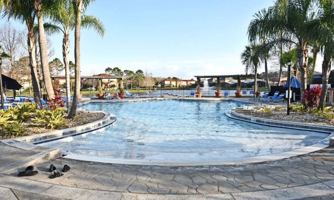Lake Berkley House | Magical Resort Near Disney!