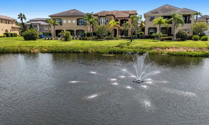 Reunion House | Muirfield Elegance | Spacious Villa with Golf Course/Water Views, 4 Suites