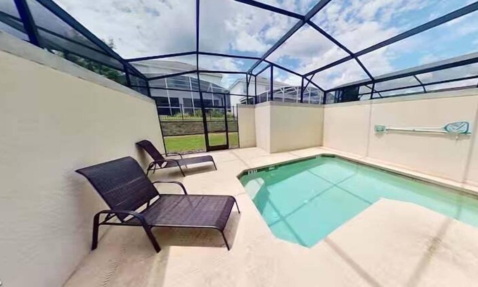Davenport House | Poolside Bliss: Enchanted 4BR Townhome, Ultimate Fun! - 1556