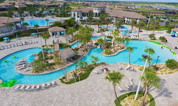 Davenport Villa | ✔️Pvt pool ✔️ Clubhouse access ✔️ near Disney ✔️12 ppl ✔️ perfectly furnished