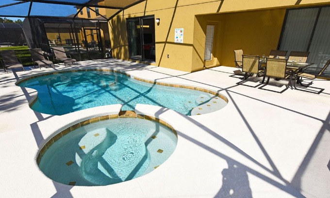 Cypress Pointe Villa | Rehns - Davenport, US