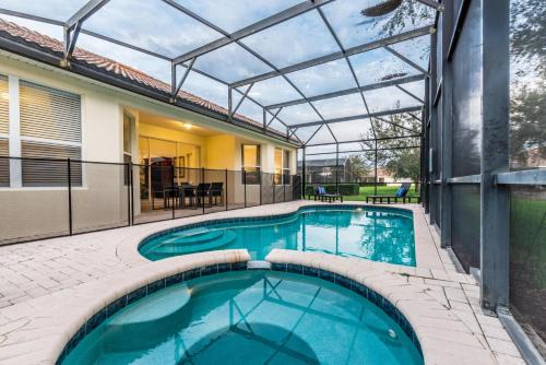 Windsor Hills House | Spacious Home wPrivate PoolSpa & FREE Waterpark