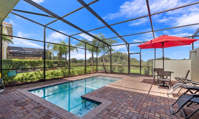Loughman House | Stunning Corner-Townhome w/ Private Pool!