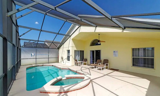 Cumbrian Lakes House | ⭐️STYLISH HOME⭐️ | POOL, AIR HOCKEY, FOOSBALL W/W+D