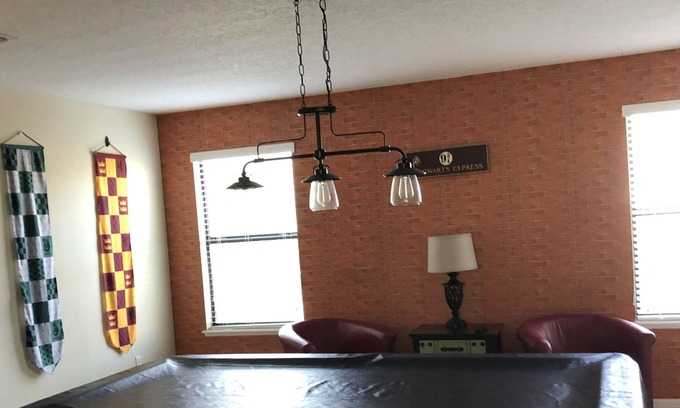 Cypress Pointe House | Themed hog warts Luxury, Gated 20min to Disney!!! With pool