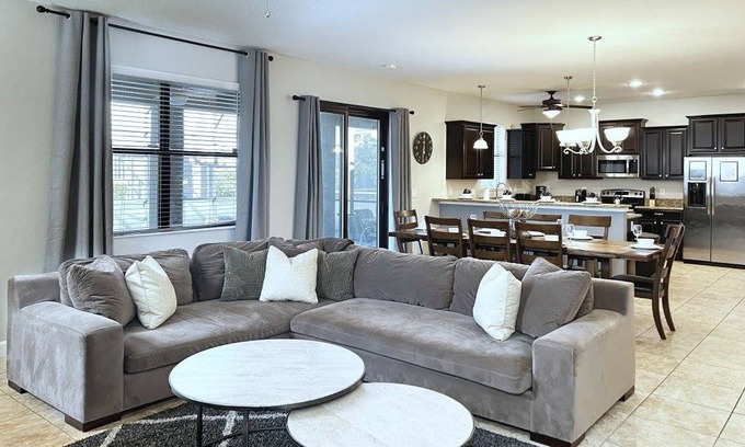 Downtown Orlando House | 322 m² House ∙ 7 bedrooms ∙ 17 guests