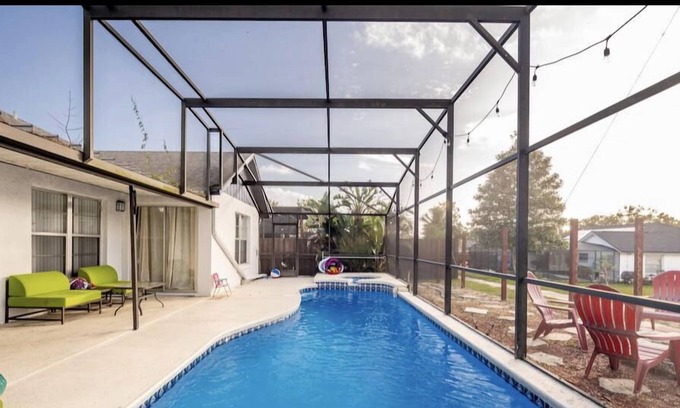 Indian Ridge House | Vacation Home 3miles to Disney With Heated Pool, Spa, Fire Pit, & Game Room!