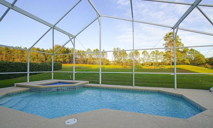 Highlands Reserve Villa | Villa on a golf course!25 minutes to Disney-Pool