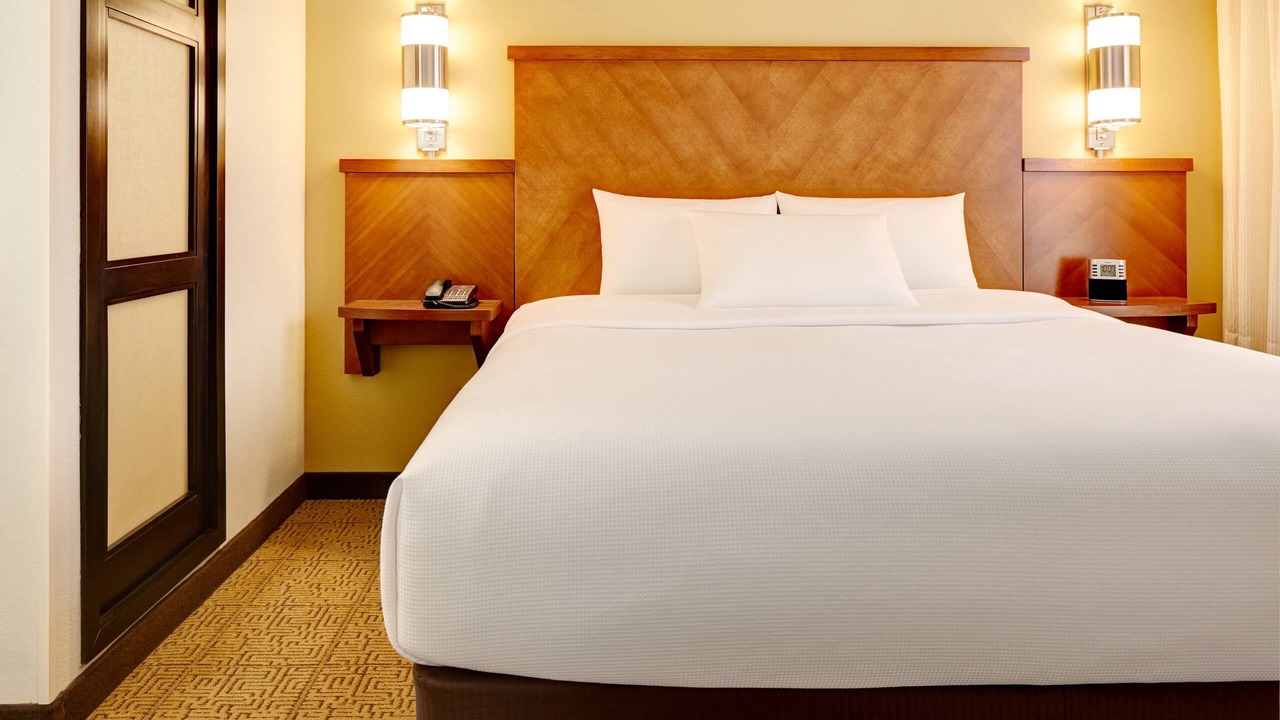Photo of Bedroom in Airport North