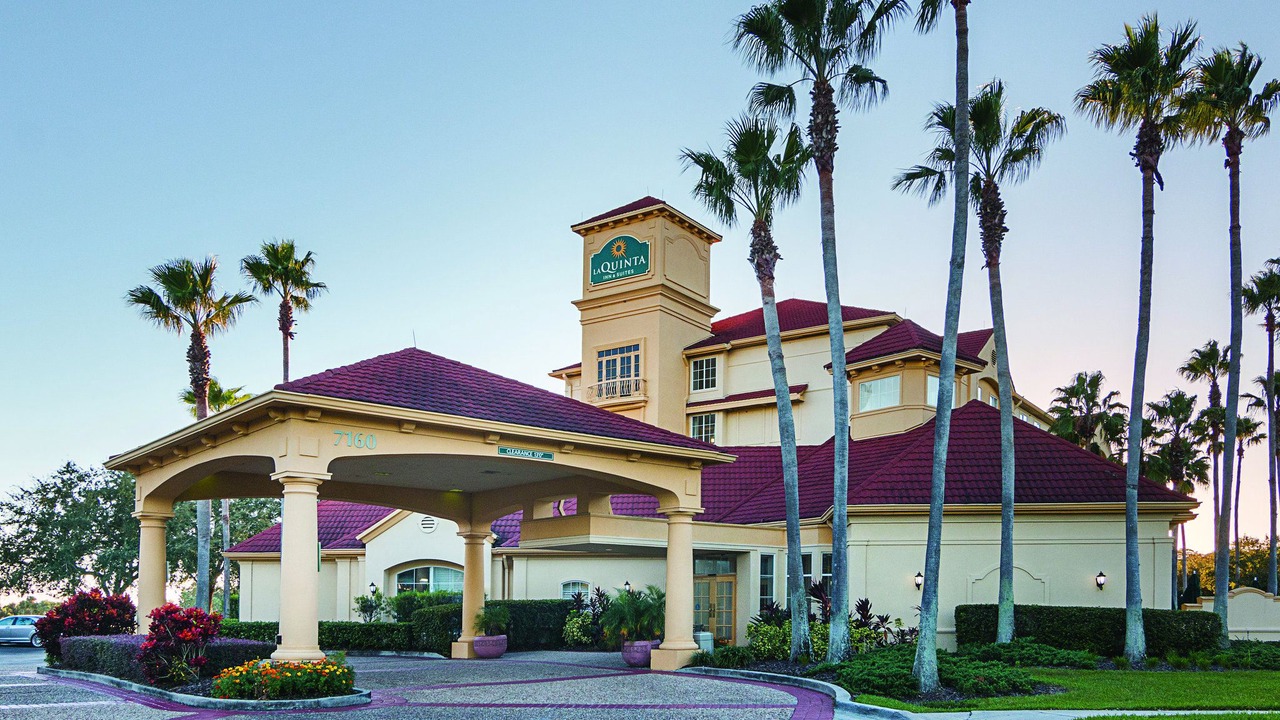 Photo of Buildings in Airport North