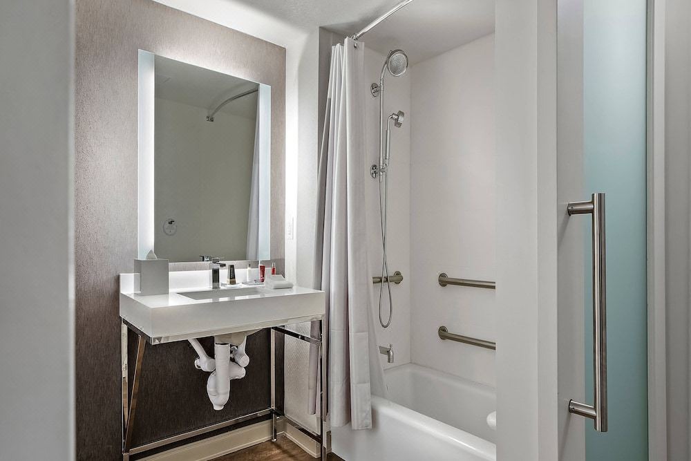 Photo of Bathroom in Callahan