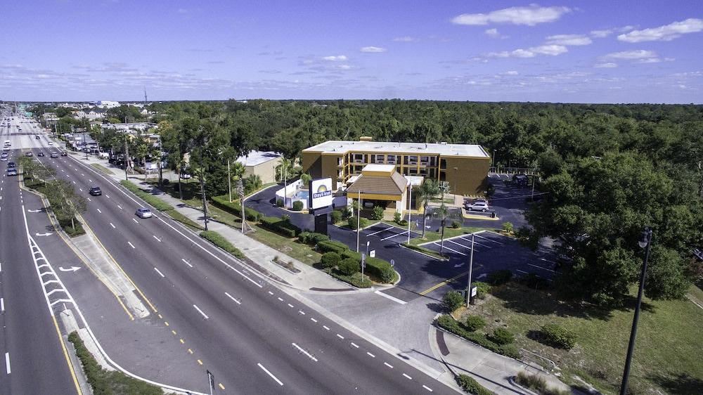 Photo of Buildings in Fern Park