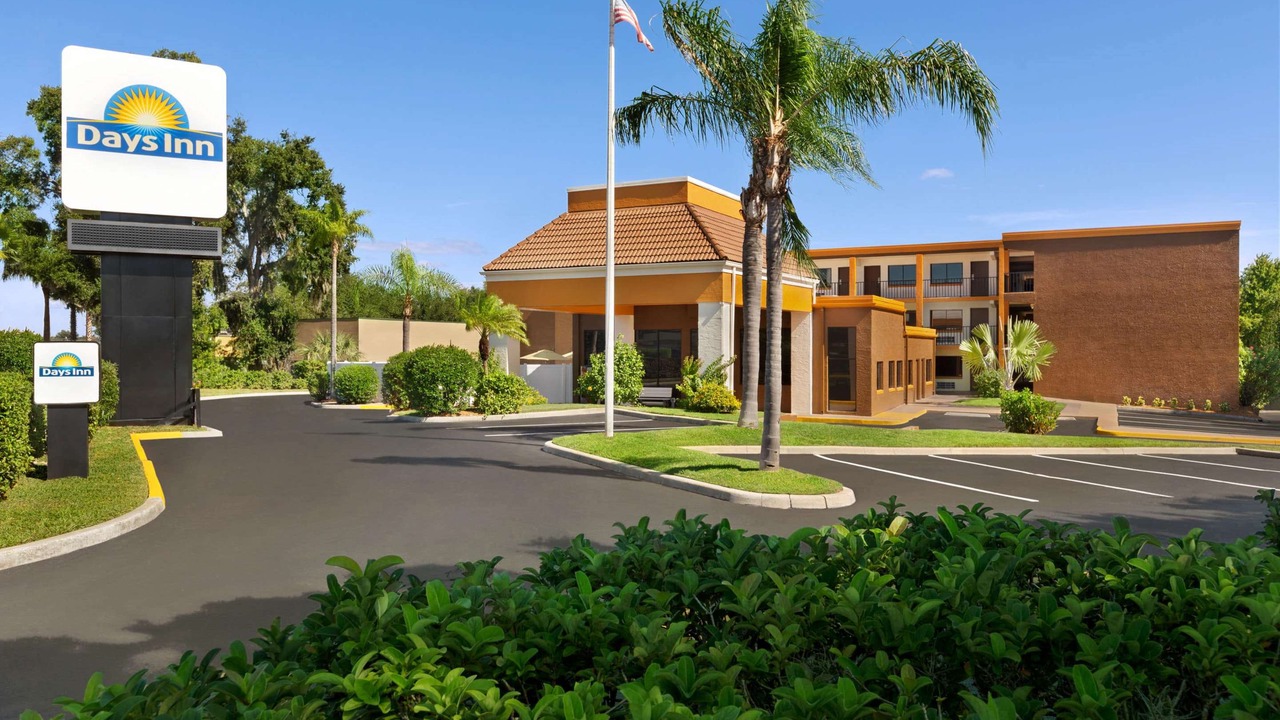 Photo of Buildings in Fern Park