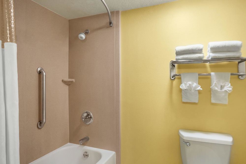 Photo of Bathroom in Fern Park