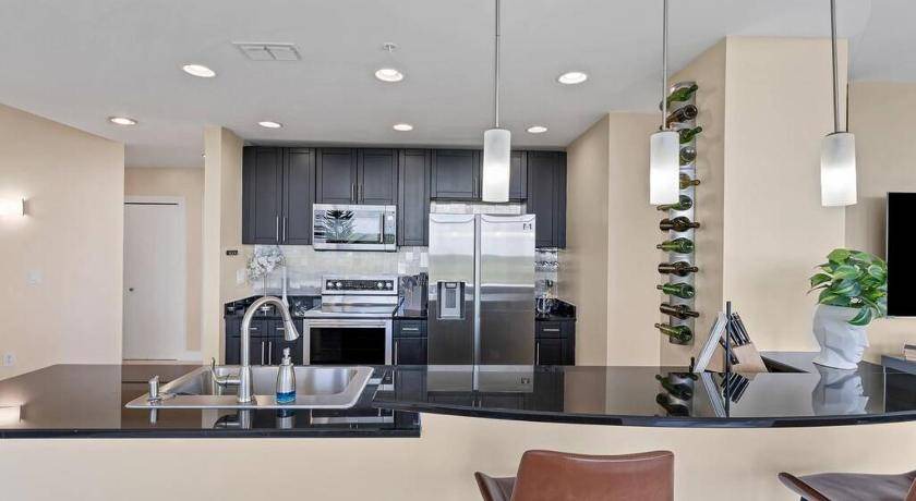 Photo of Kitchen in South Eola