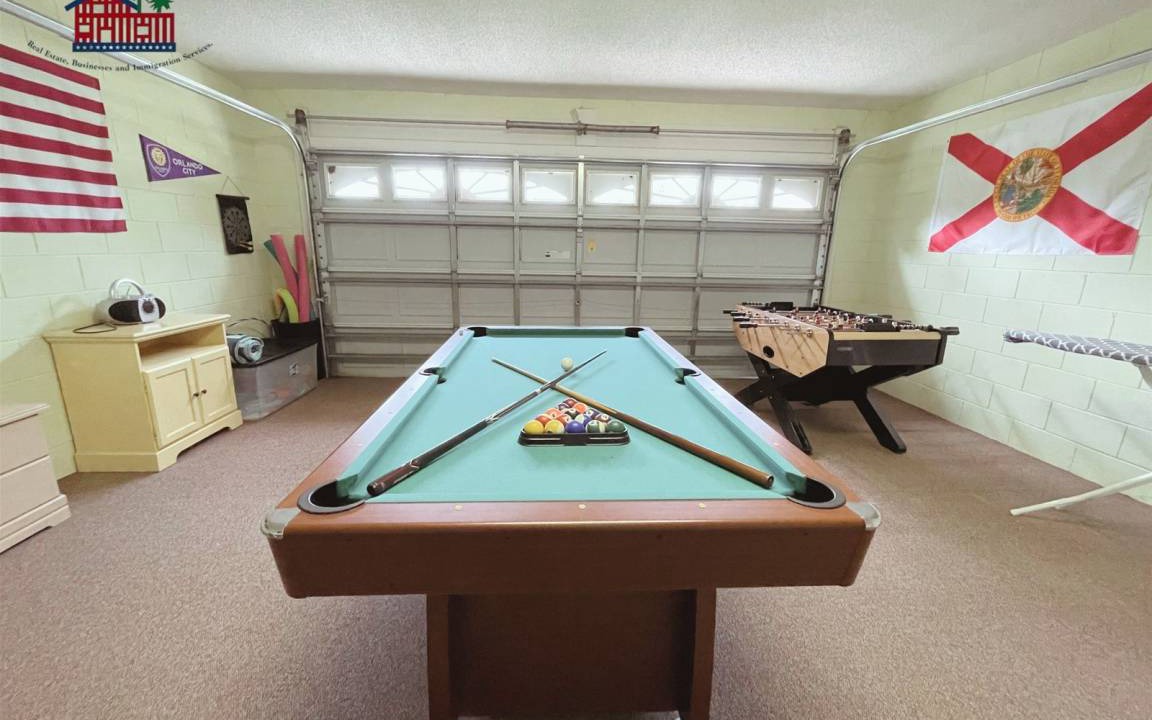 Photo of Others in Orange Tree