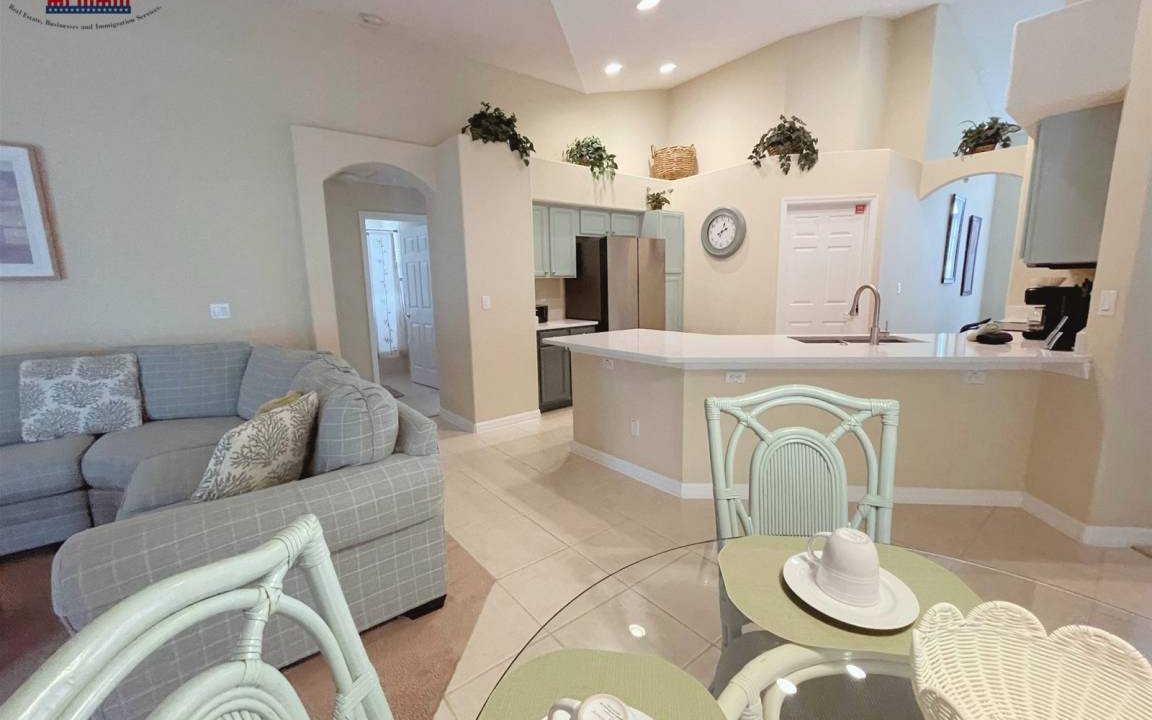 Photo of Others in Orange Tree