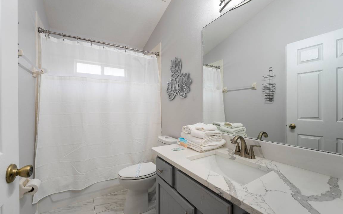 Photo of Others in Four Corners