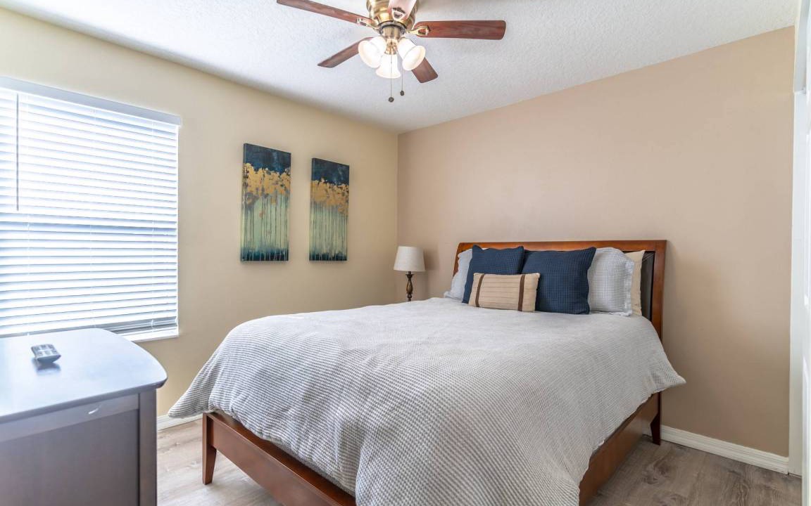 Photo of Bedroom in Windwood Bay