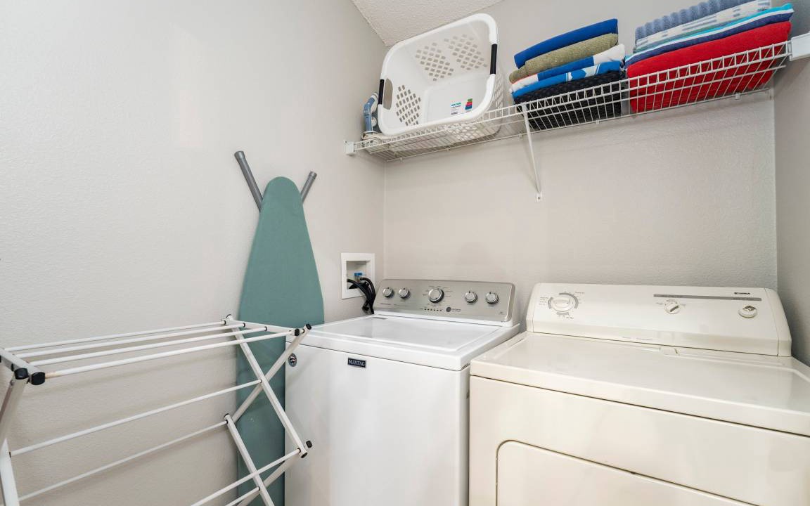 Photo of Others in Four Corners