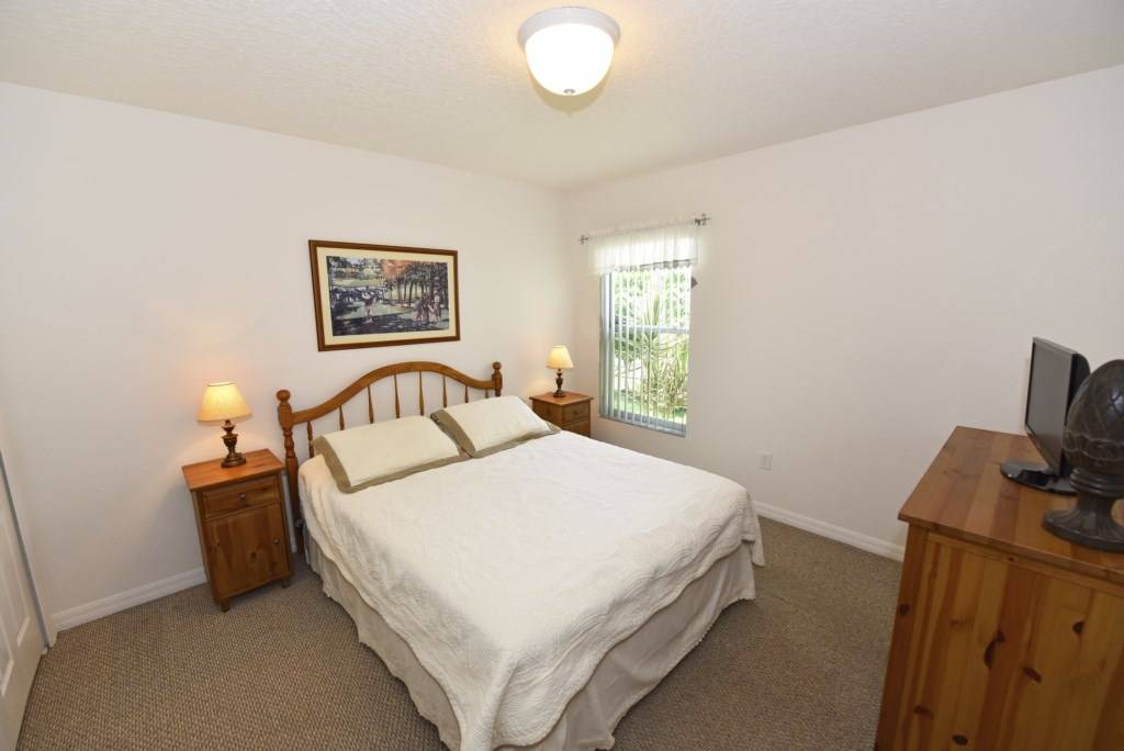 Photo of Bedroom in Buena Ventura Lakes