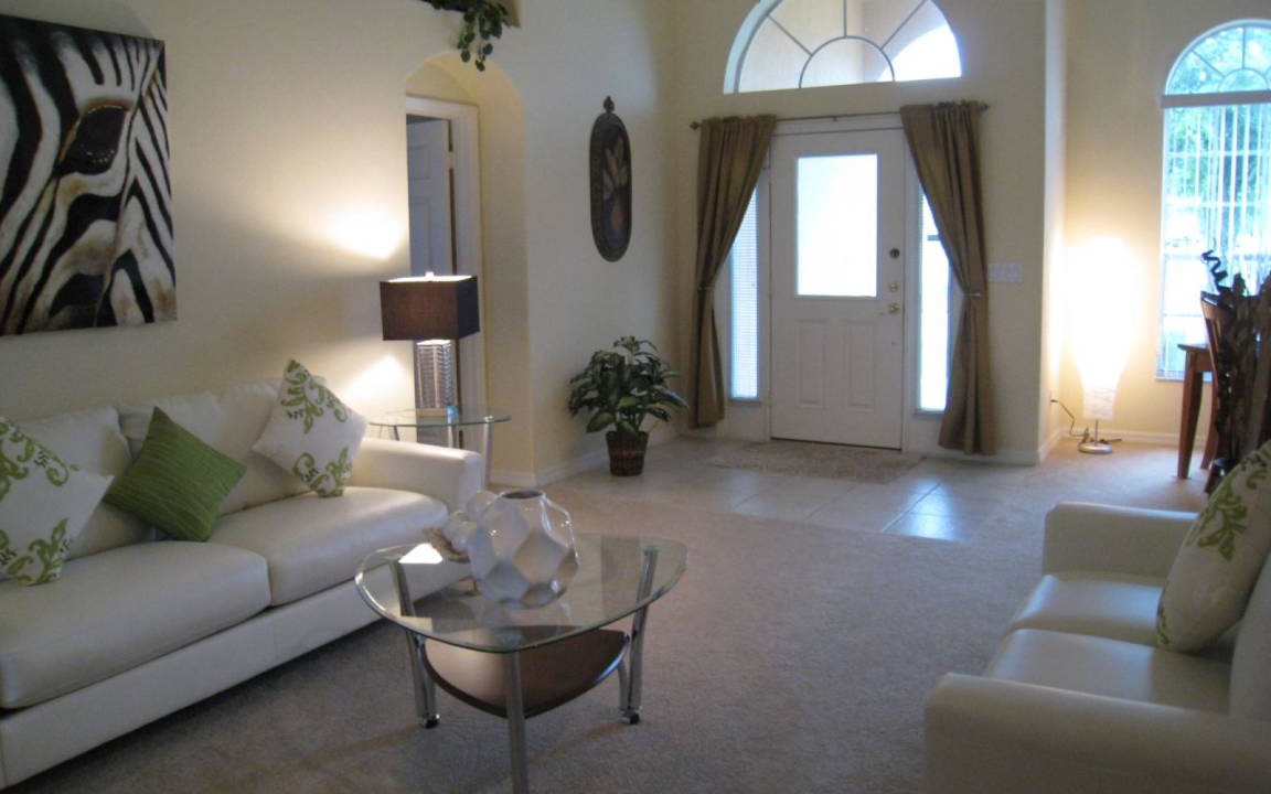 Photo of Livingroom in Orange Tree