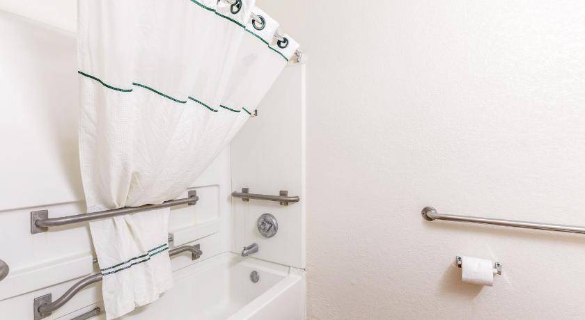 Photo of Bathroom in Casselberry