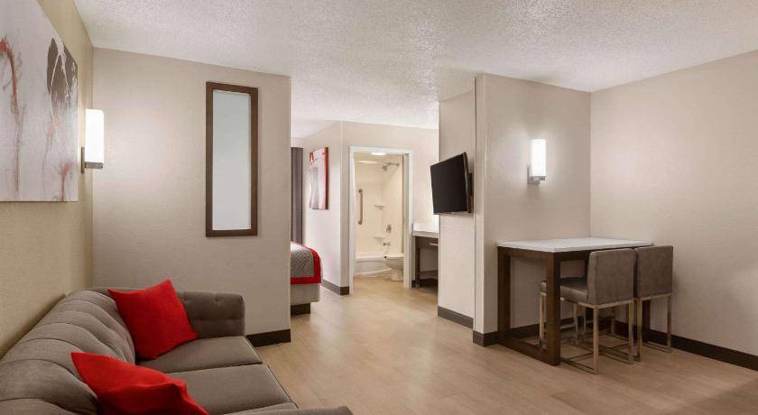 Photo of Livingroom in Airport North