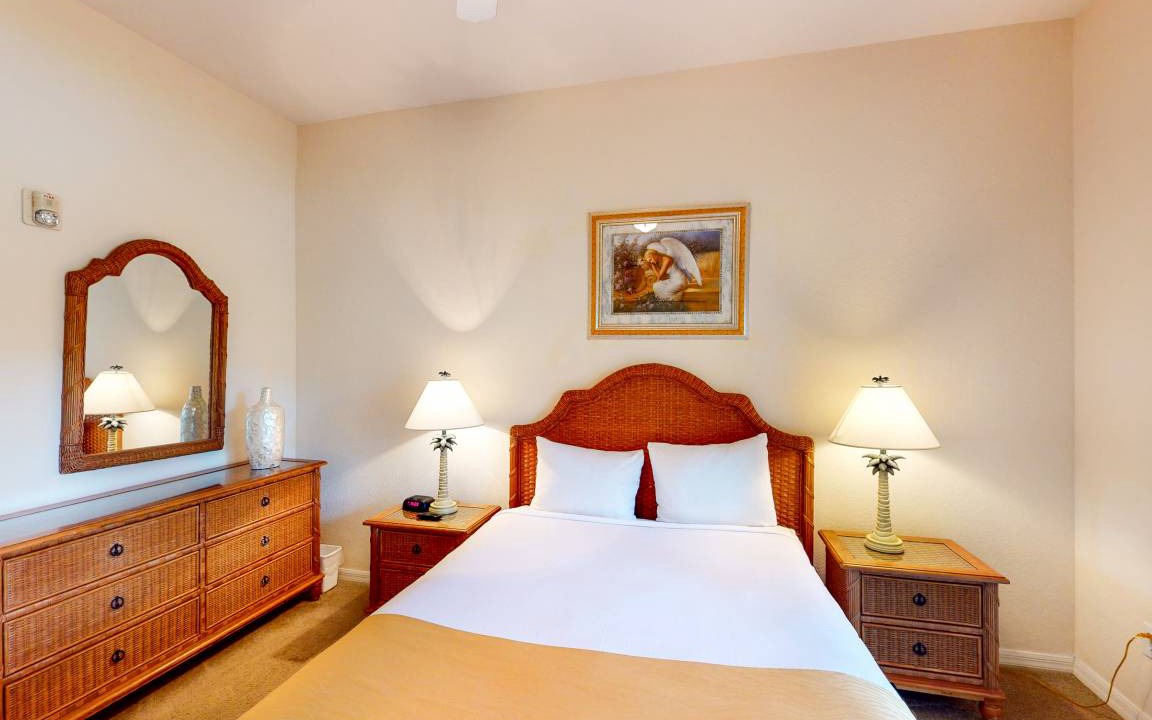 Photo of Bedroom in Bahama Bay