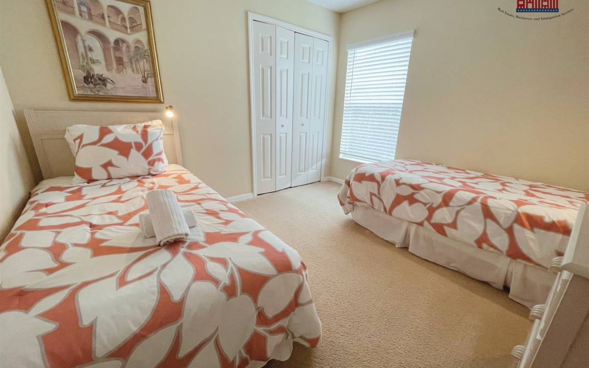 Photo of Bedroom in Orange Tree