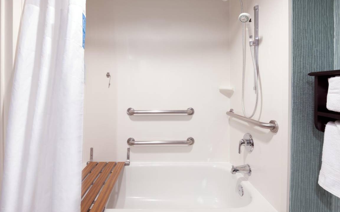 Photo of Bathroom in Airport North