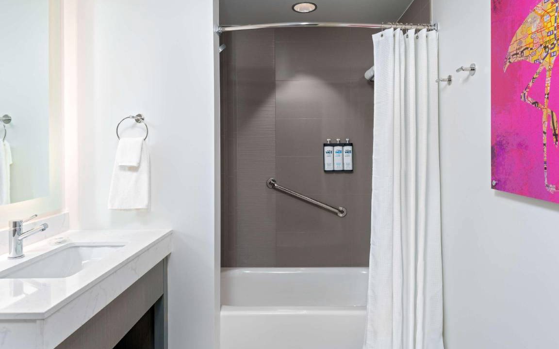Photo of Bathroom in Airport North
