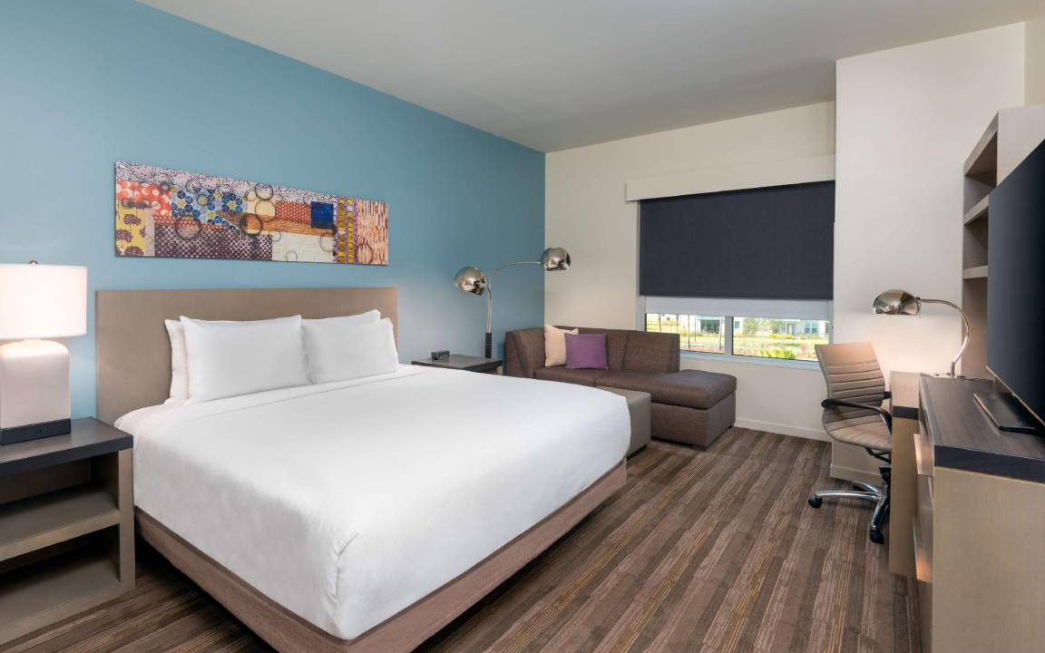 Photo of Bedroom in Airport North