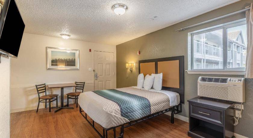Photo of Bedroom in Casselberry