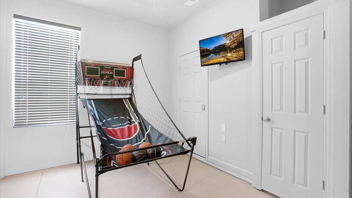 Photo of Others in Windsor Hills