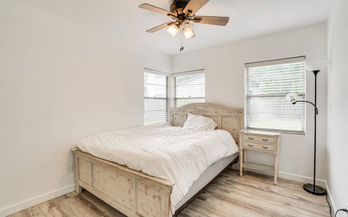 Photo of Bedroom in Lake Underhill