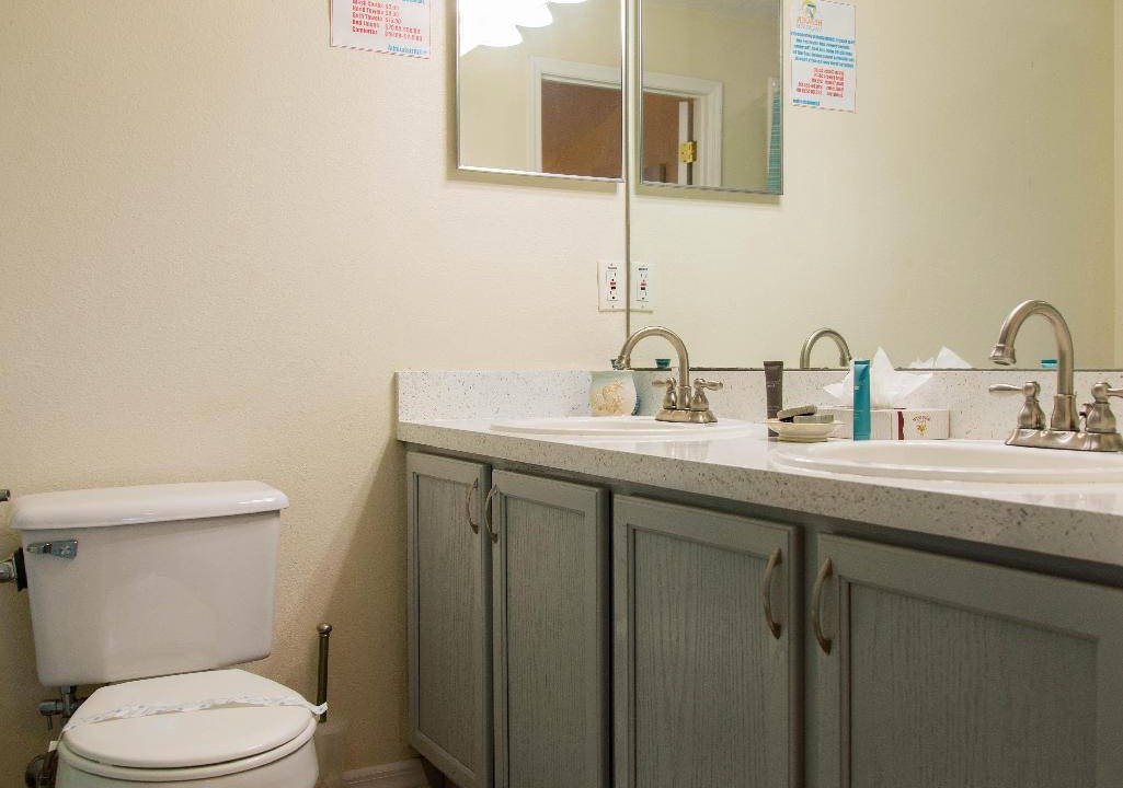 Photo of Bathroom in Eagle Pointe South