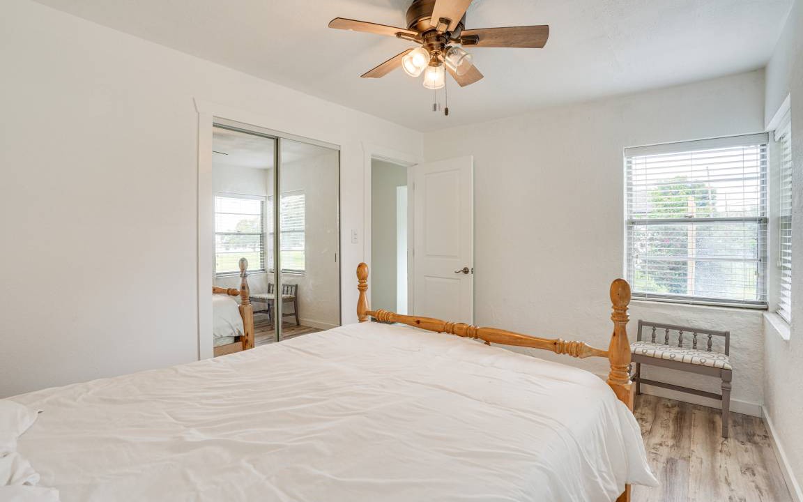 Photo of Bedroom in Lake Underhill
