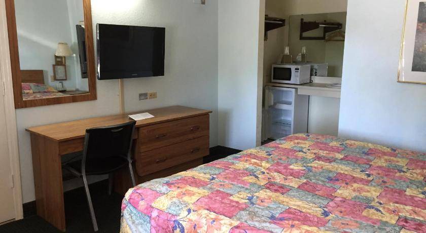 Photo of Bedroom in Historic Downtown Kissimmee