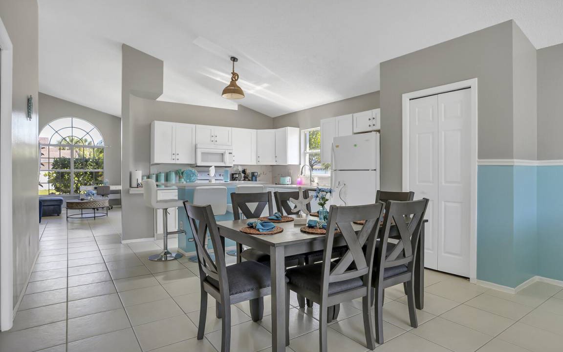 Photo of Kitchen in Crescent Lakes